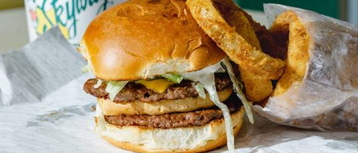 Bbq Burger With Wedges 